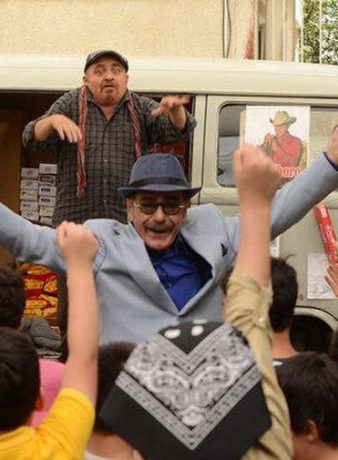 دانلود فیلم مهمانی از کارائیب