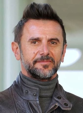 دانلود فیلم زیبا صدایم کن