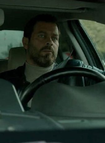 دانلود رایگان سریال غریبه