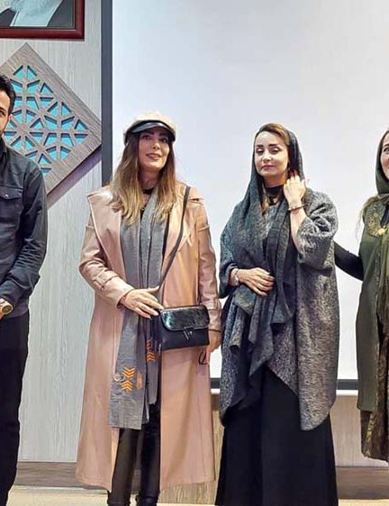 عکس های اکران عمومی فیلم مهمان ناخوانده با حضور فاطمه فرزین