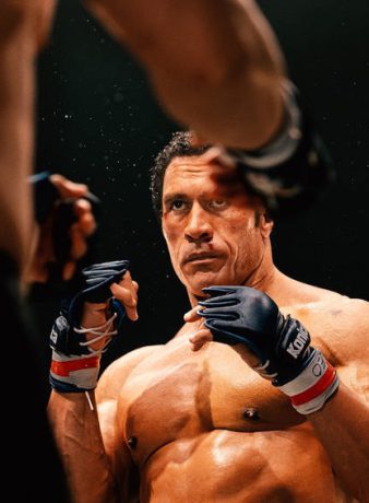 چهره متفاوت دواین جانسون در فیلم ماشین کوبنده The Smashing Machine